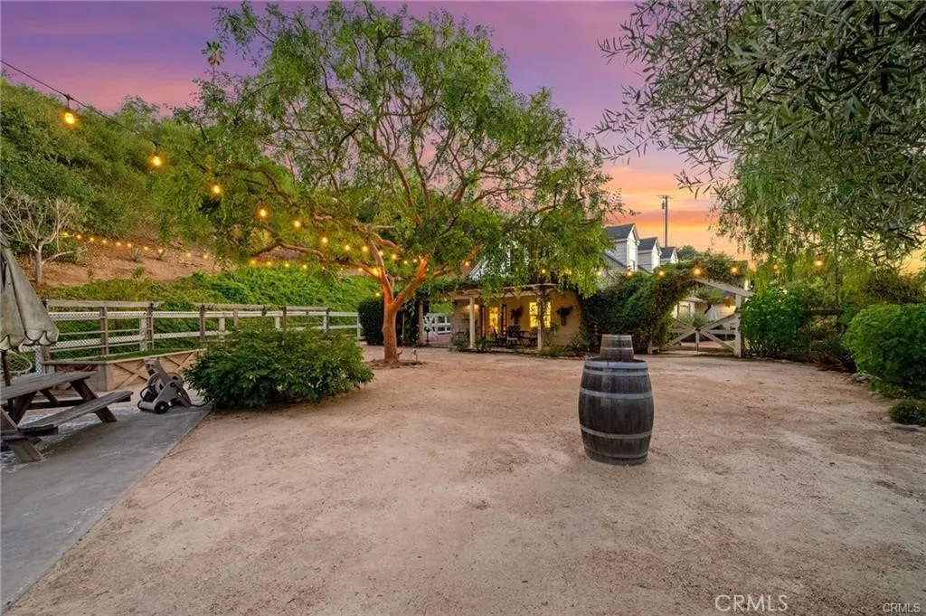 https://cdn.realtyfeed.com/cdn/127/306711604/05b10a95d0bb52bc08c0dd6d9d3bfa8e.webp
