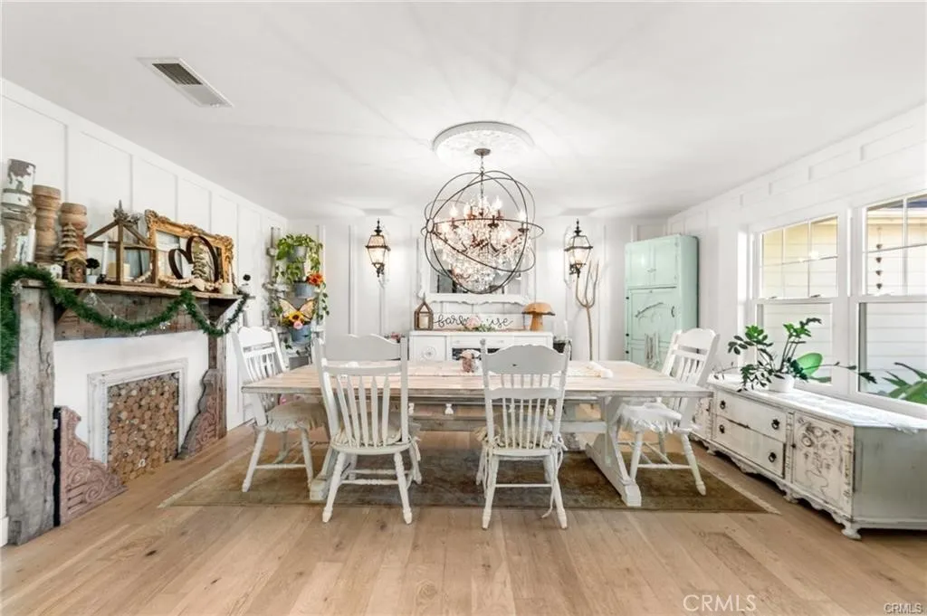 https://cdn.realtyfeed.com/cdn/127/306711604/235d4cc208382a44b55a698b80c2bfcb.webp