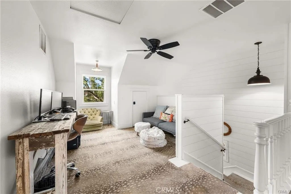https://cdn.realtyfeed.com/cdn/127/306711604/2c561100d97a2da515281b3408b265dc.webp