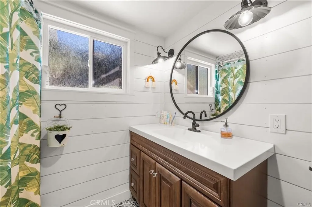 https://cdn.realtyfeed.com/cdn/127/306711604/78d26ab127054fa446fb864203e1e723.webp