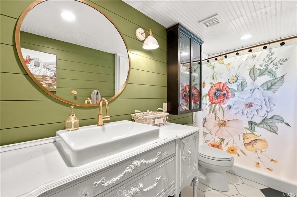 https://cdn.realtyfeed.com/cdn/127/306711604/98d47b0299927b7a130a6b4c505cb4f9.webp