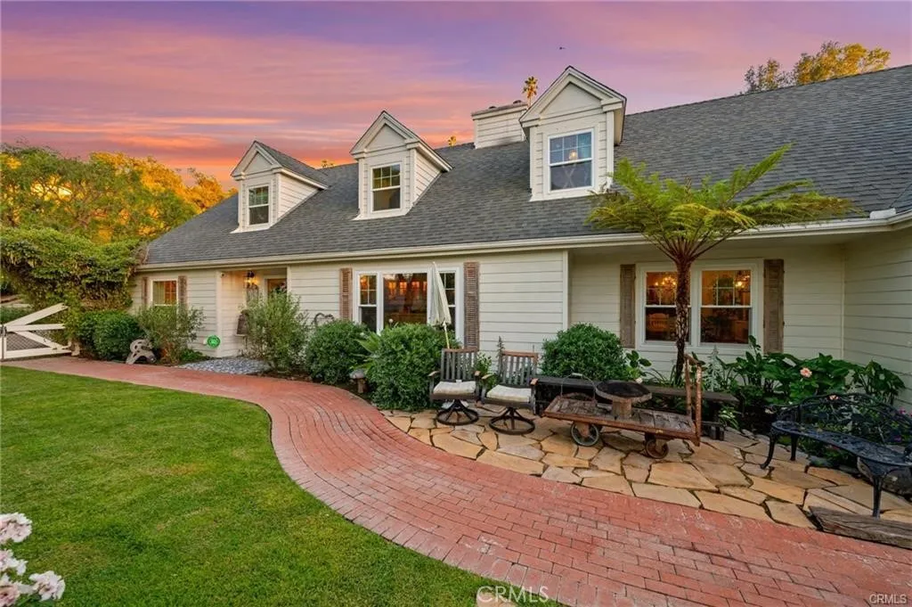 https://cdn.realtyfeed.com/cdn/127/306711604/b04c86510a7f342e862be959d3ef6f96.webp