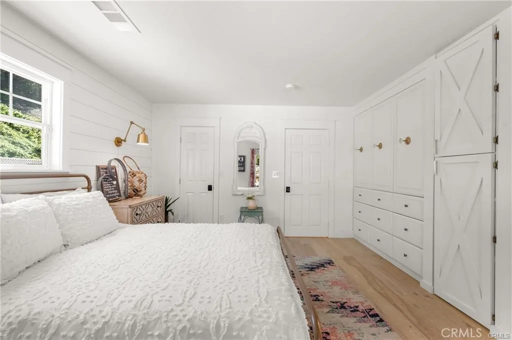 https://cdn.realtyfeed.com/cdn/127/306711604/d2f0c1f817436249f5b6e2b357253fe8.webp