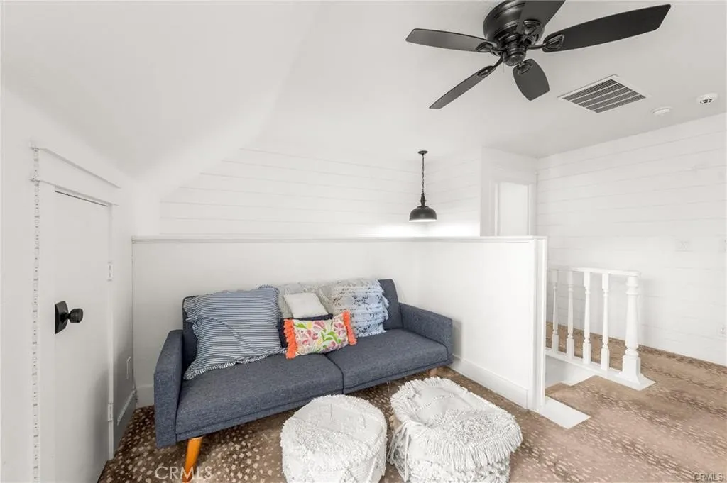 https://cdn.realtyfeed.com/cdn/127/306711604/d6b6fce690d0a94ac39ea678801ce101.webp