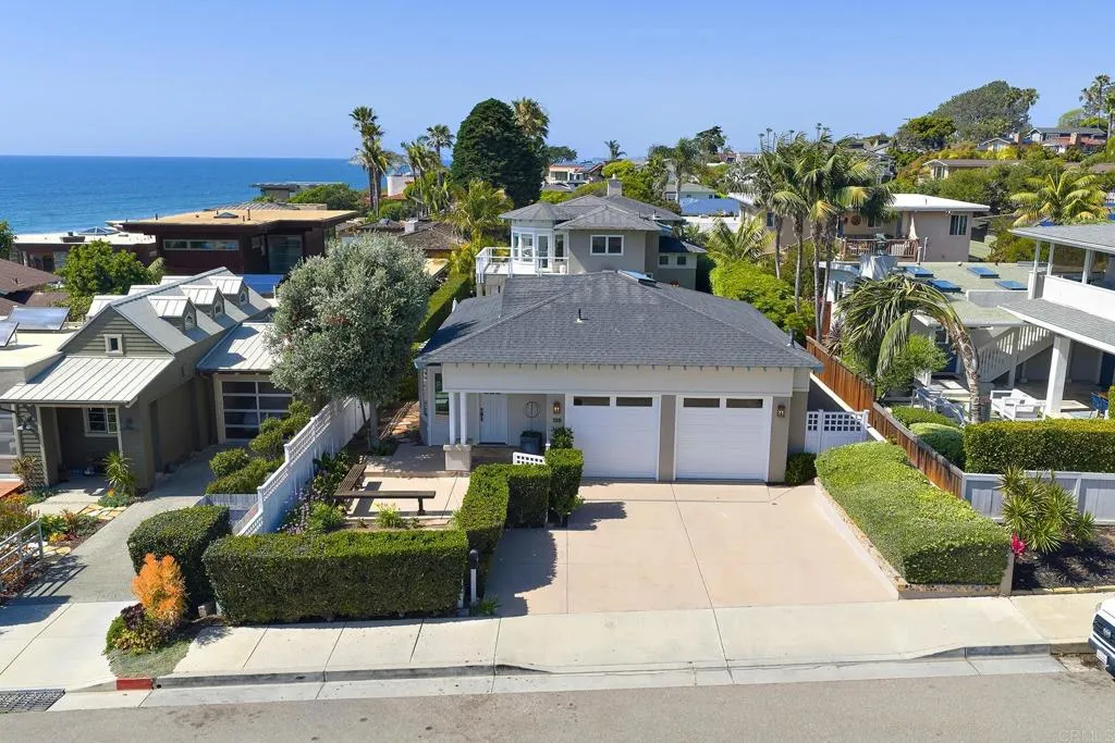 https://cdn.realtyfeed.com/cdn/127/306711688/90a8c843bf83519cd629571716d129d1.webp