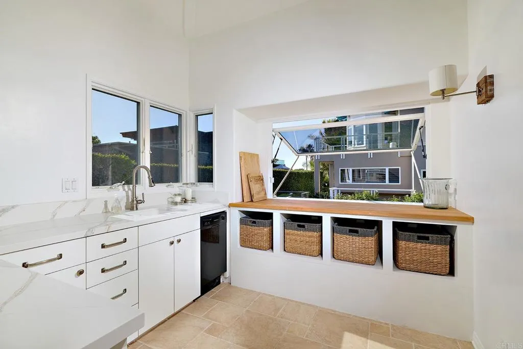 https://cdn.realtyfeed.com/cdn/127/306711688/f8d5726aa0afa96879493a97ed95ed8a.webp