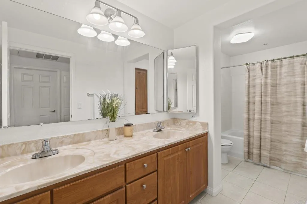 https://cdn.realtyfeed.com/cdn/127/306711690/27611937b41ccff6957102418a44934a.webp