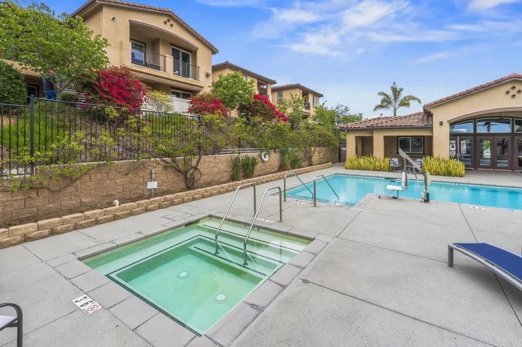 https://cdn.realtyfeed.com/cdn/127/306711690/2988da62f9d84c2cf950841b0bc954d2.webp