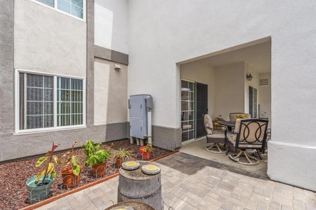 https://cdn.realtyfeed.com/cdn/127/306711690/2bfb7b823418de172257c92ac1995c08.webp