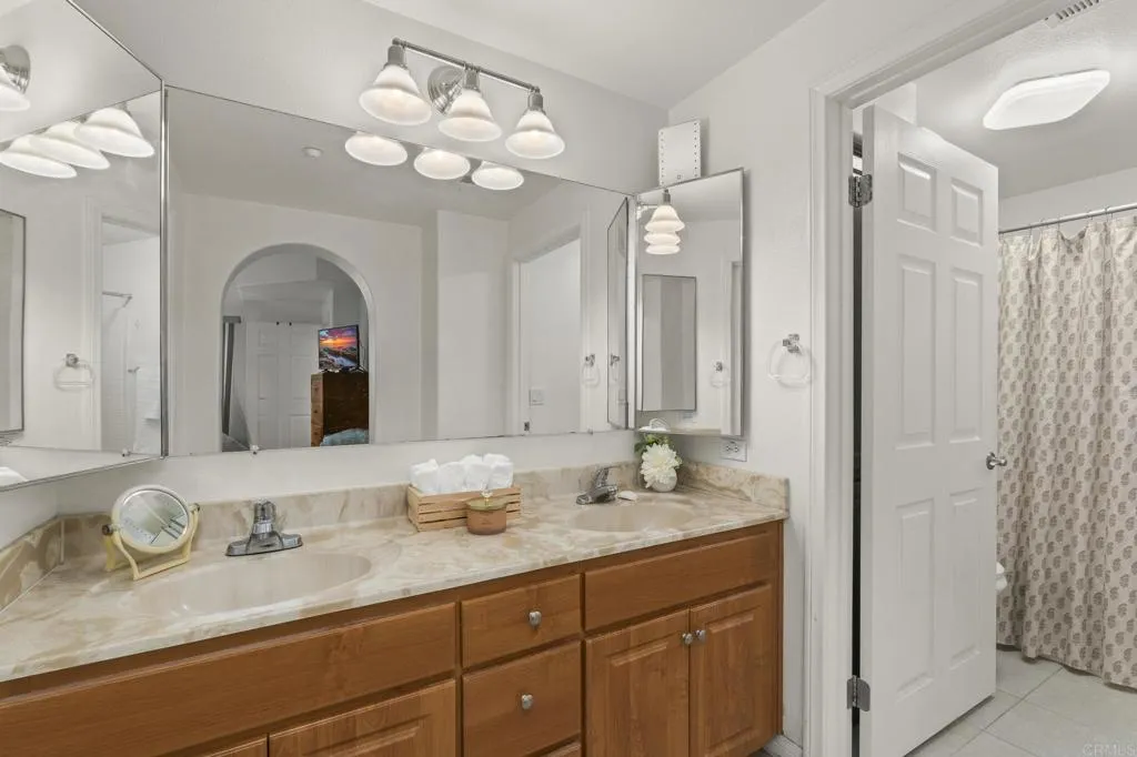 https://cdn.realtyfeed.com/cdn/127/306711690/d0d27f95a805665f49f21aa367cad22a.webp