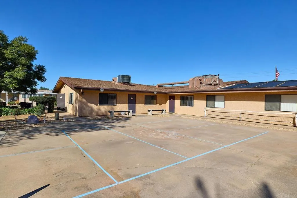 https://cdn.realtyfeed.com/cdn/127/306711702/2d7632a0b9e795c4298077ccd1822e6d.webp