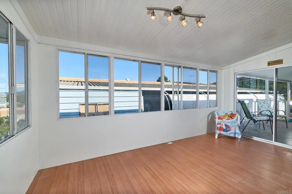 https://cdn.realtyfeed.com/cdn/127/306711702/30843a49a533f871fbcc9ab0d7ac72d6.webp