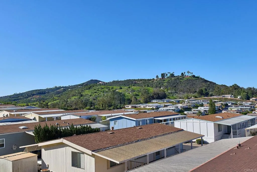 https://cdn.realtyfeed.com/cdn/127/306711702/6fb88f7d06e702276a88a2d6d9fd4ed7.webp