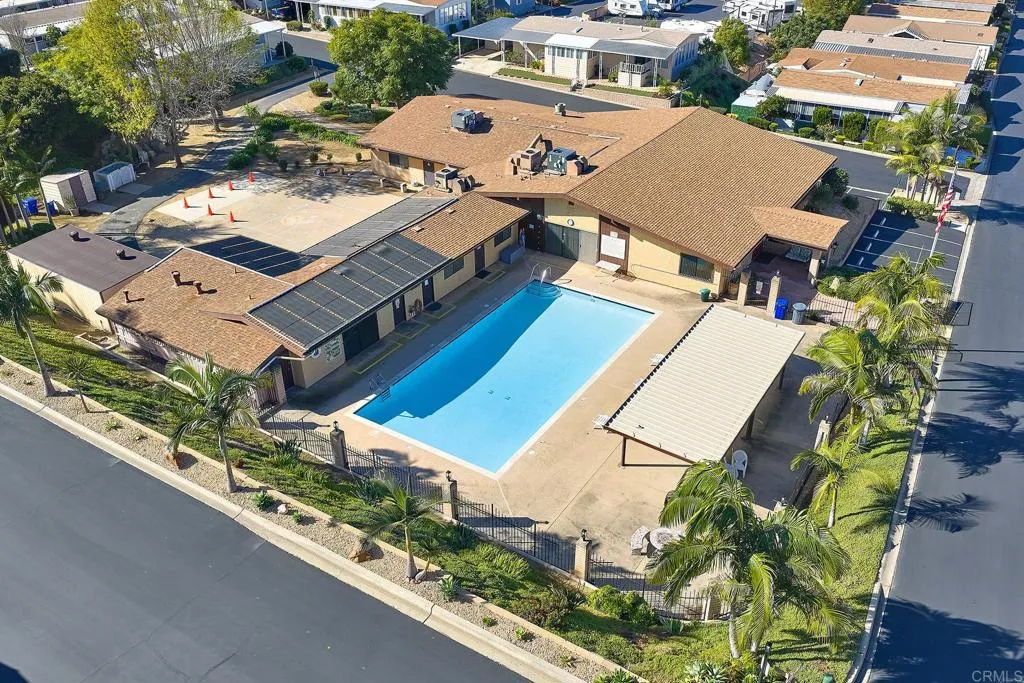 https://cdn.realtyfeed.com/cdn/127/306711702/b14ab66acf6781d82f89f7b10e2027ff.webp