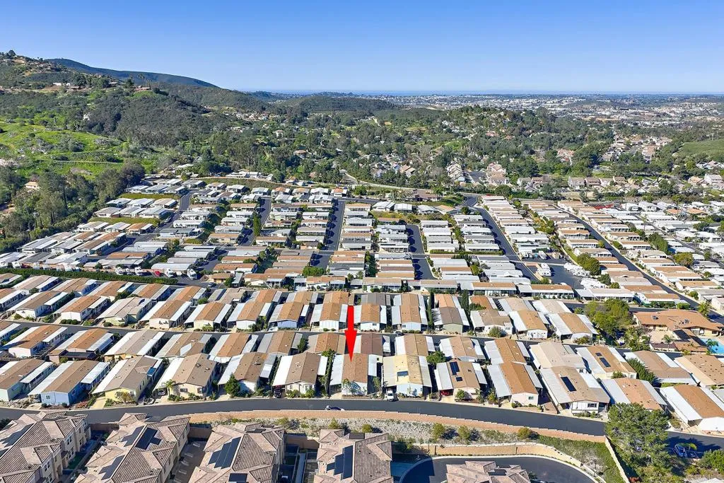 https://cdn.realtyfeed.com/cdn/127/306711702/e2e3b34baf3538712e01282e3cd46abe.webp