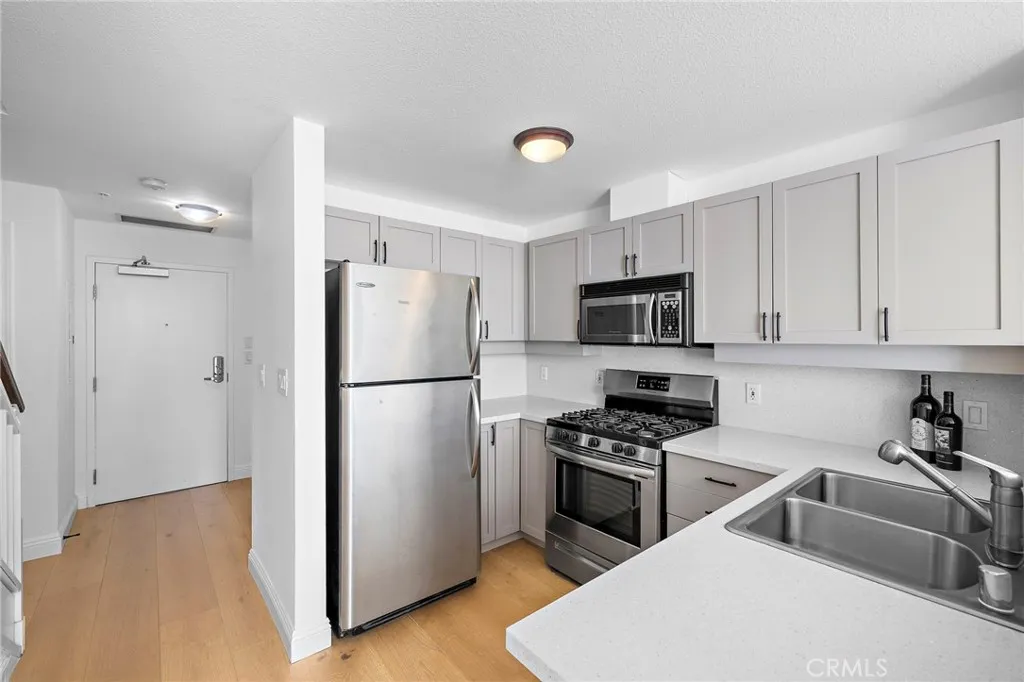 Photo #10: PW26098513 Listing: Photo #10