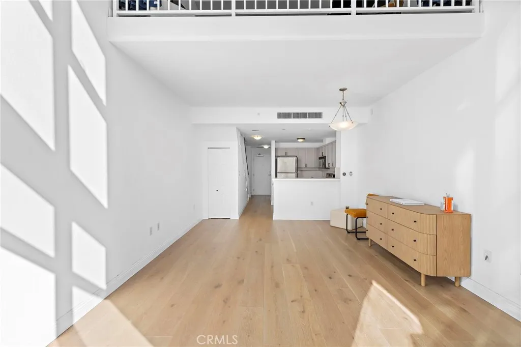 Photo #8: PW26098513 Listing: Photo #8