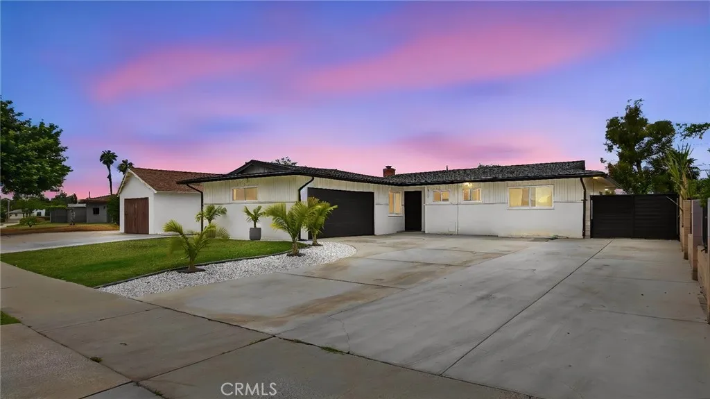 Riverside, CA 92503