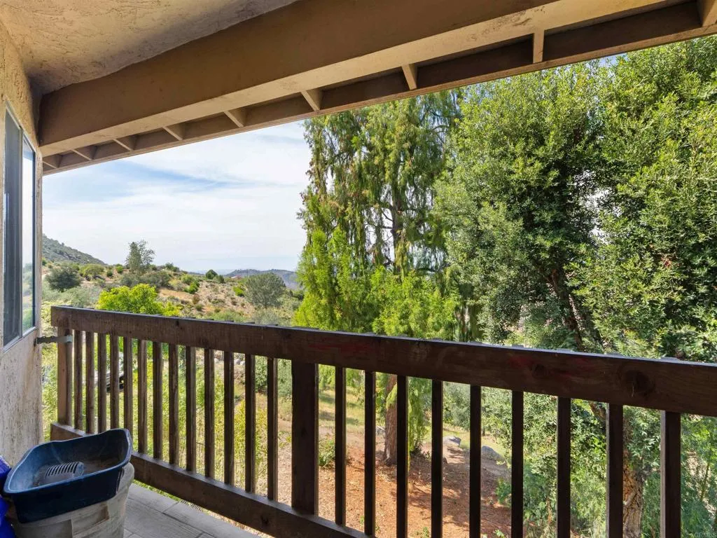 https://cdn.realtyfeed.com/cdn/127/306711742/c7e49c80e888215571cc0cccbb68c9cf.webp