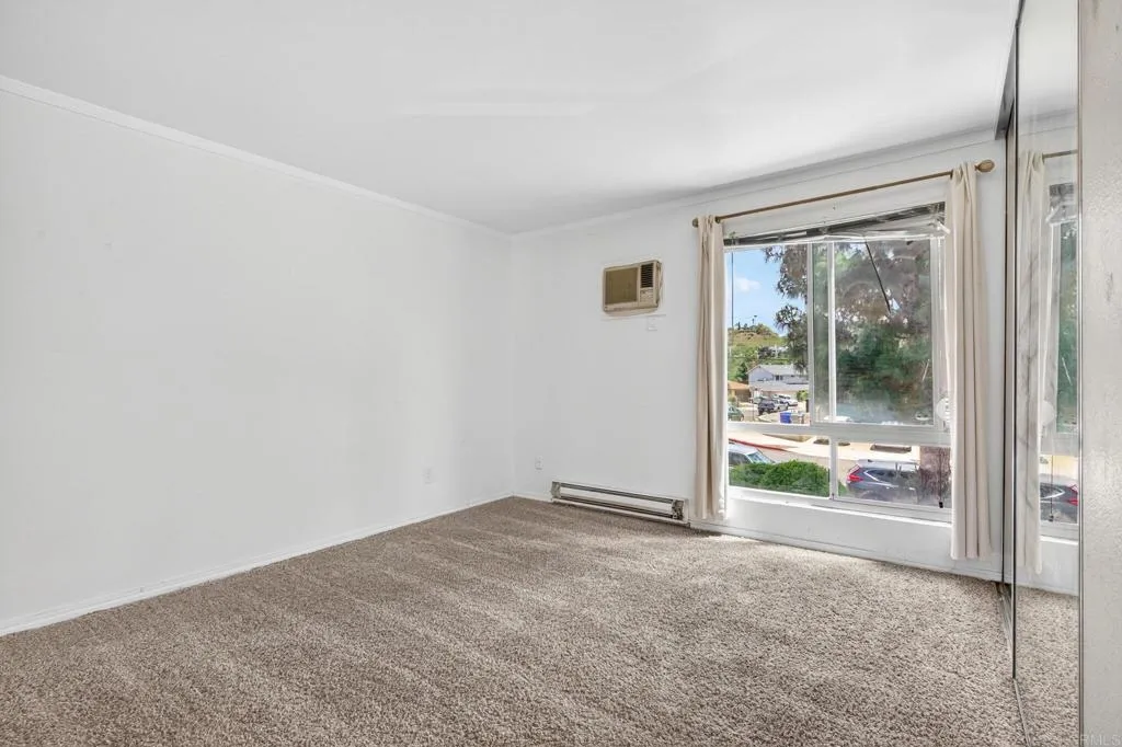 https://cdn.realtyfeed.com/cdn/127/306711747/198cdfcdfd34122b0db3e83bbed789ff.webp
