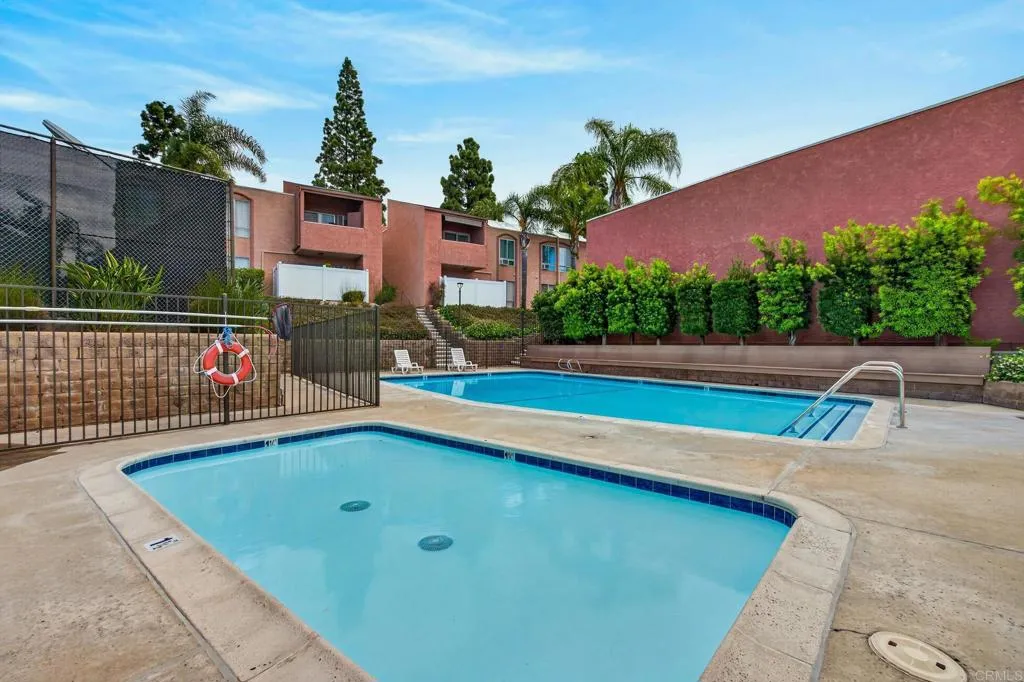 https://cdn.realtyfeed.com/cdn/127/306711747/3aa9fd0a8e887844567e5ab29754ba12.webp