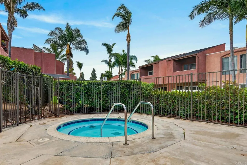 https://cdn.realtyfeed.com/cdn/127/306711747/4506a7b99e008beac1ced88d700a885f.webp