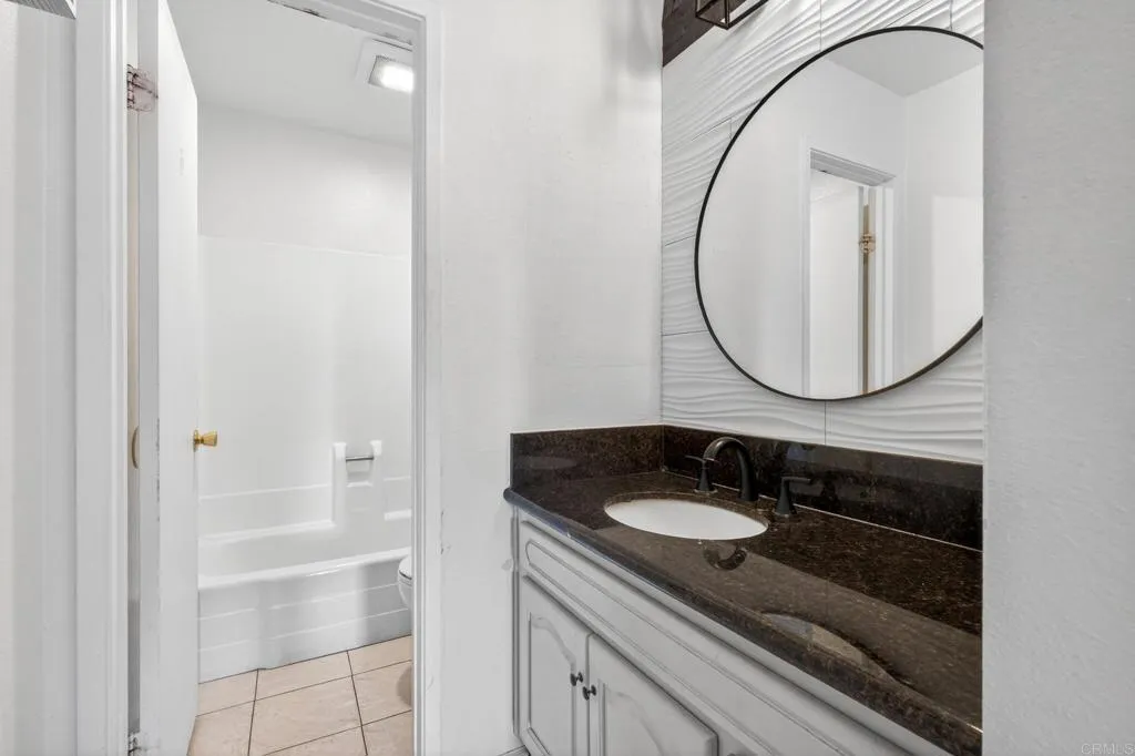 https://cdn.realtyfeed.com/cdn/127/306711747/500942fa4e00243cd6787941c1b8758f.webp