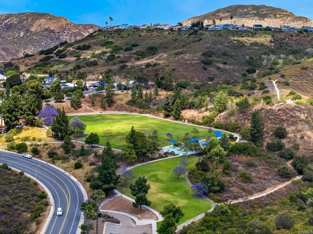 https://cdn.realtyfeed.com/cdn/127/306711747/86a937c148b4ca4cbe5a259583441185.webp