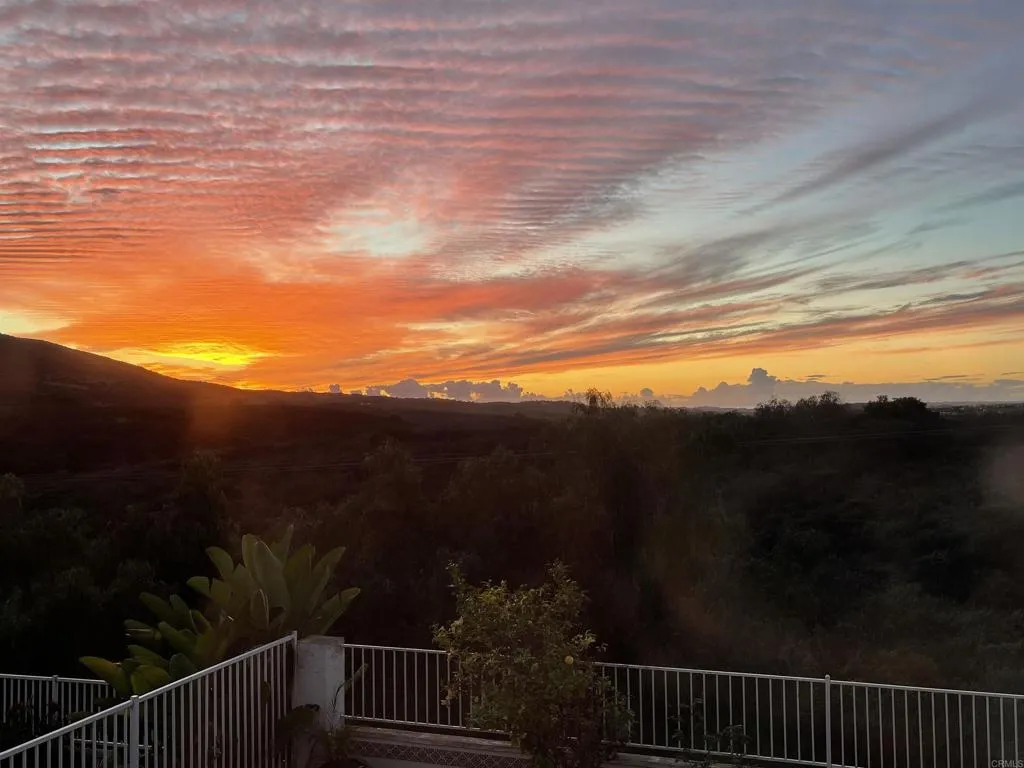 https://cdn.realtyfeed.com/cdn/127/306711765/eb78e6356c50e0443ad39f04c41ee552.webp