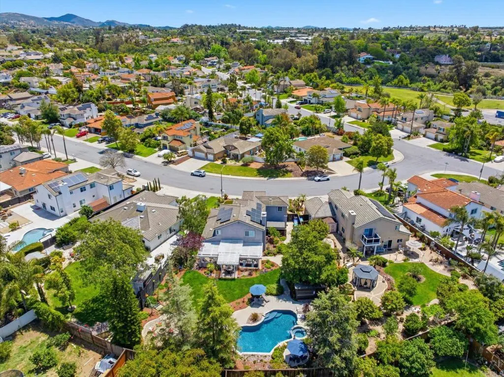 https://cdn.realtyfeed.com/cdn/127/306711790/0b78b7604dd65a356e2f0b287b8a9c81.webp
