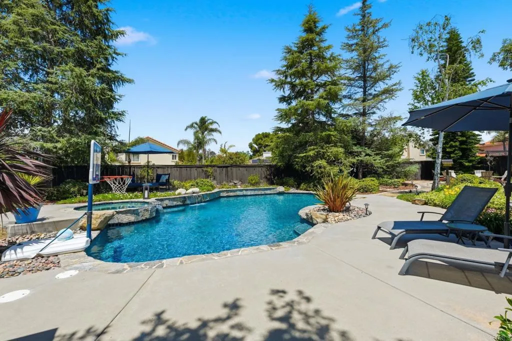 https://cdn.realtyfeed.com/cdn/127/306711790/5ef22a8e99ffe3318c9462f274d38de4.webp