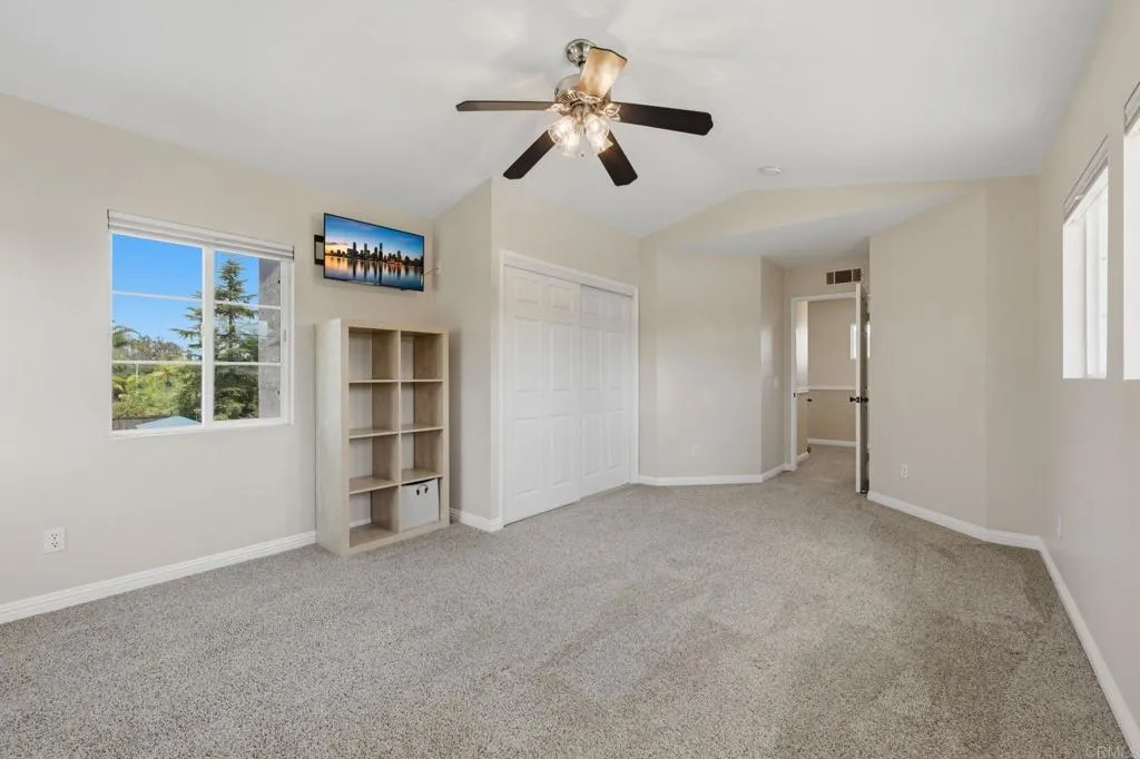 https://cdn.realtyfeed.com/cdn/127/306711790/ba0b3d53894391a8ab7002ac32765ea3.webp