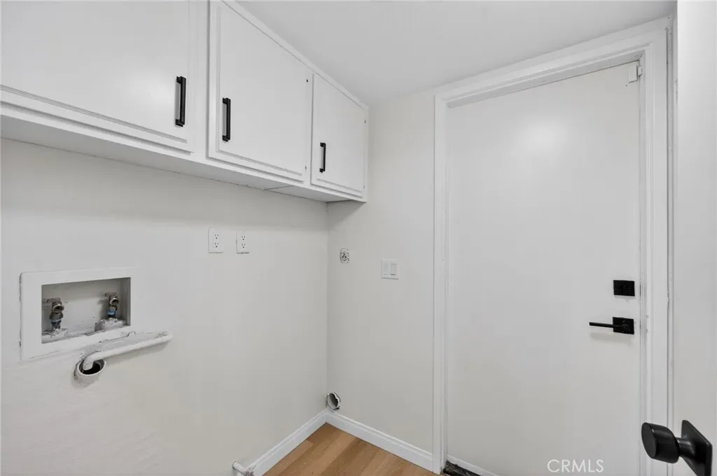 https://cdn.realtyfeed.com/cdn/127/306711816/034bba5795b4ad99eaf2ce318f84a7ad.webp