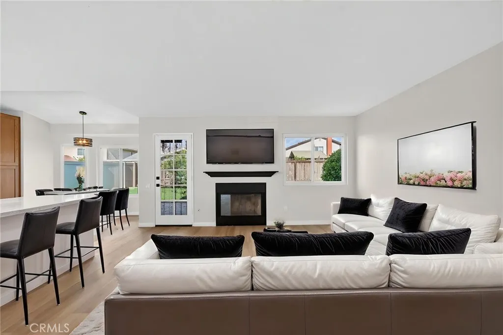 https://cdn.realtyfeed.com/cdn/127/306711816/2114f6d92d5ea9e4d5ee9b690df39434.webp
