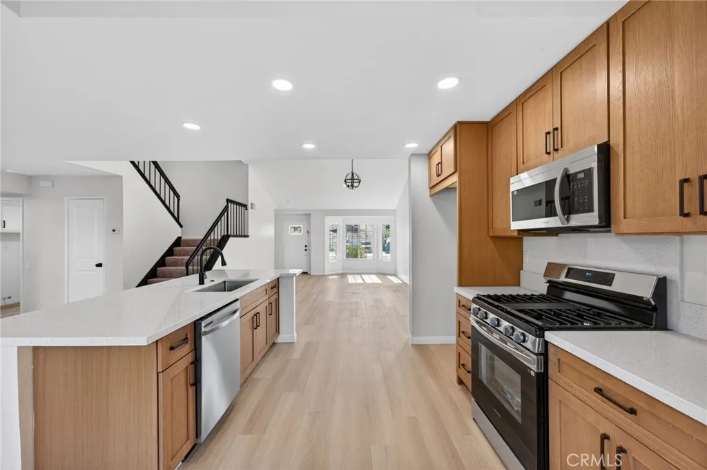 https://cdn.realtyfeed.com/cdn/127/306711816/4f37684f500eb429fb67d8d6ae6e5e19.webp
