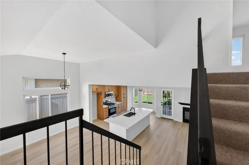 https://cdn.realtyfeed.com/cdn/127/306711816/80d77cec6bfab2e3b9d4312246e8eced.webp
