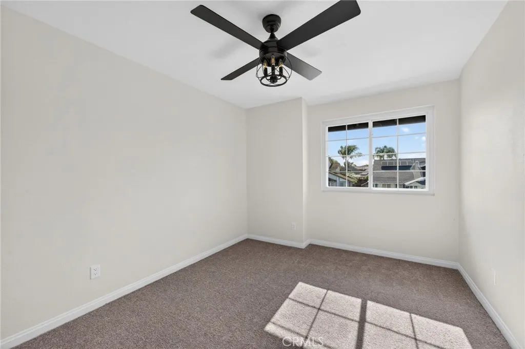 https://cdn.realtyfeed.com/cdn/127/306711816/a19626b01c379d665cdbc607d033bcbd.webp