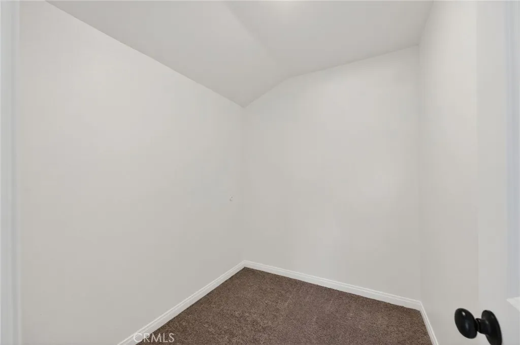 https://cdn.realtyfeed.com/cdn/127/306711816/c95f54c7eef63062d269f26c61b35fba.webp