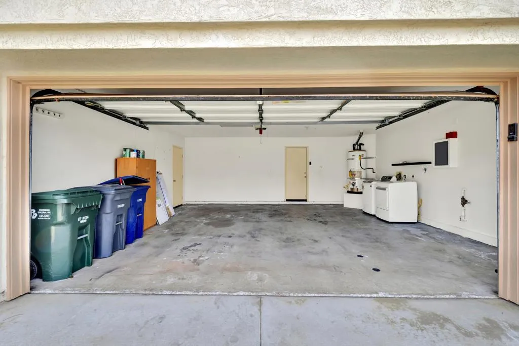 https://cdn.realtyfeed.com/cdn/127/306711829/4a674214834e1d6a99e9f4c18697bfeb.webp