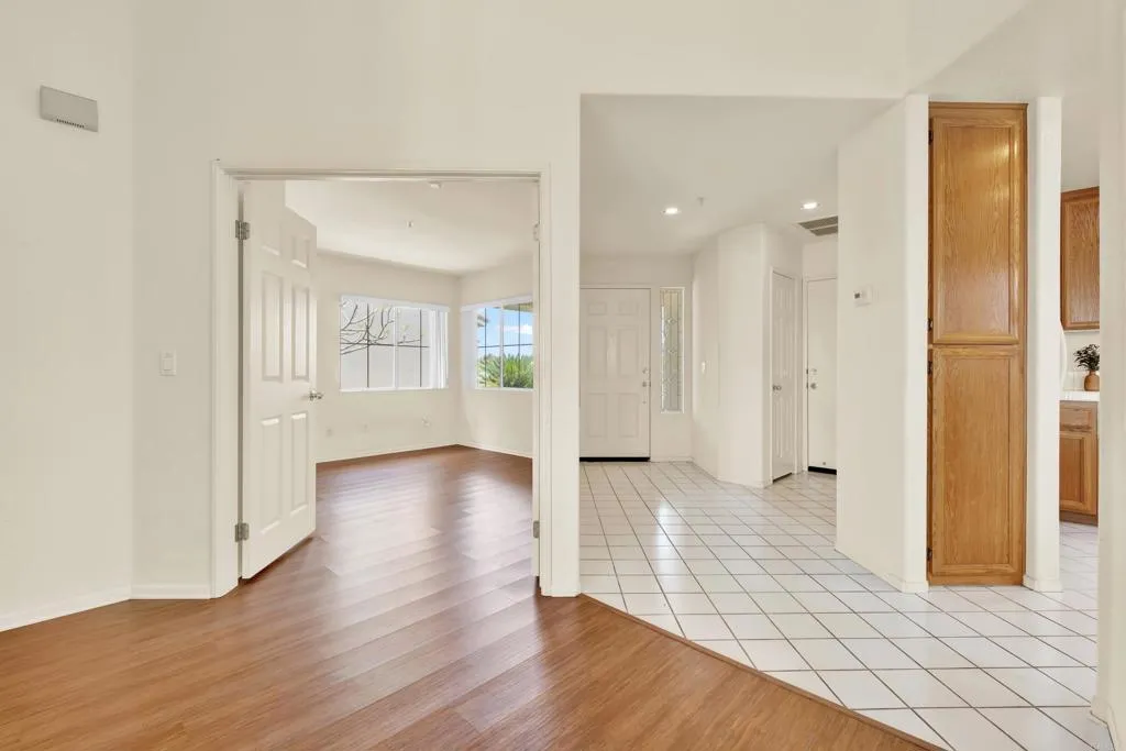 https://cdn.realtyfeed.com/cdn/127/306711829/b550f103b169d7c490a67382fd80b9f5.webp