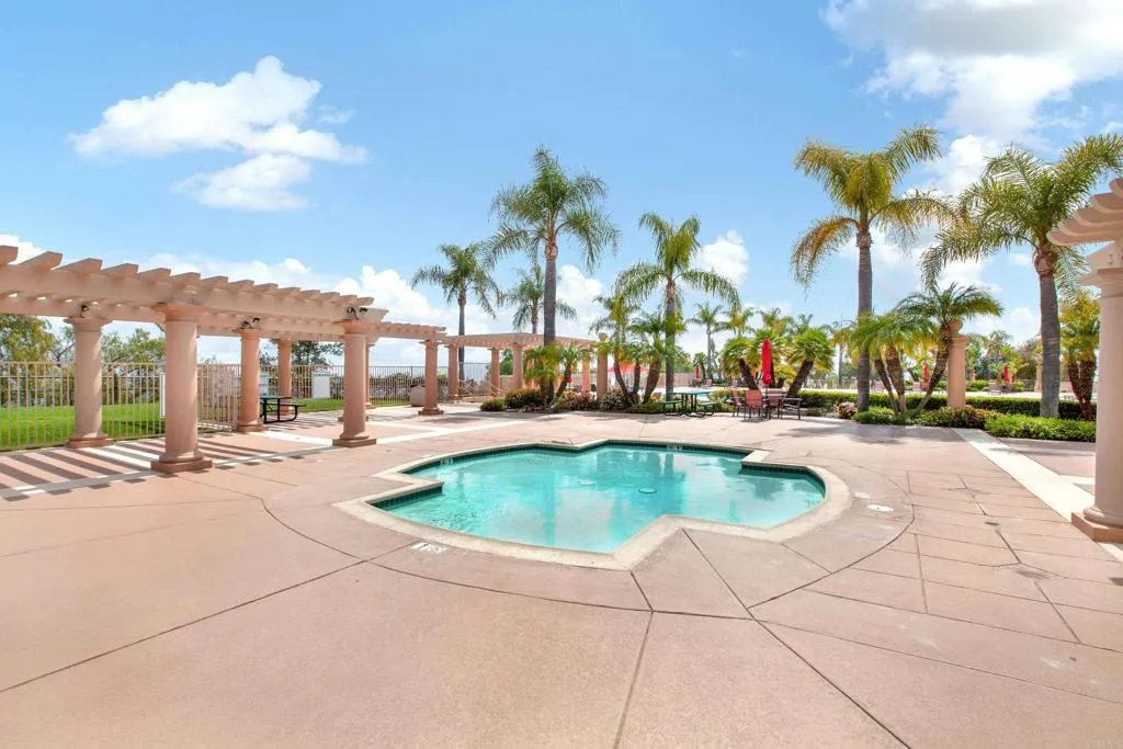 https://cdn.realtyfeed.com/cdn/127/306711829/bc58e22d9ebb775ec84db307e840240f.webp