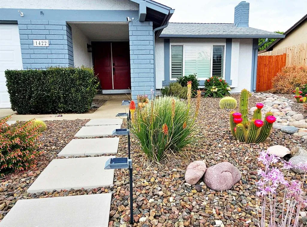https://cdn.realtyfeed.com/cdn/127/306711831/27d881cab3cb2d69d40652ff0d3d9ce8.webp