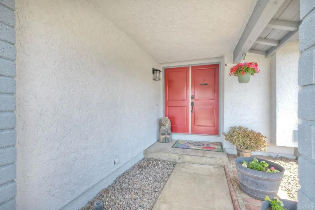 https://cdn.realtyfeed.com/cdn/127/306711831/9d8e886f11701fcfa92c552f528f4af8.webp