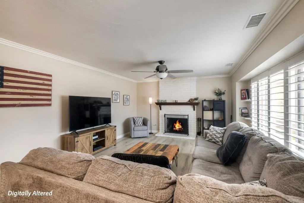 https://cdn.realtyfeed.com/cdn/127/306711831/a7713b73565b283edb300cc449571ecd.webp