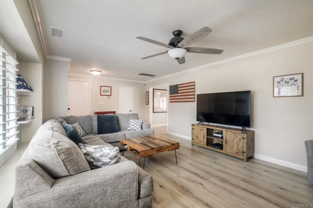 https://cdn.realtyfeed.com/cdn/127/306711831/b1cf524dc47065d454d54fd23cbce270.webp