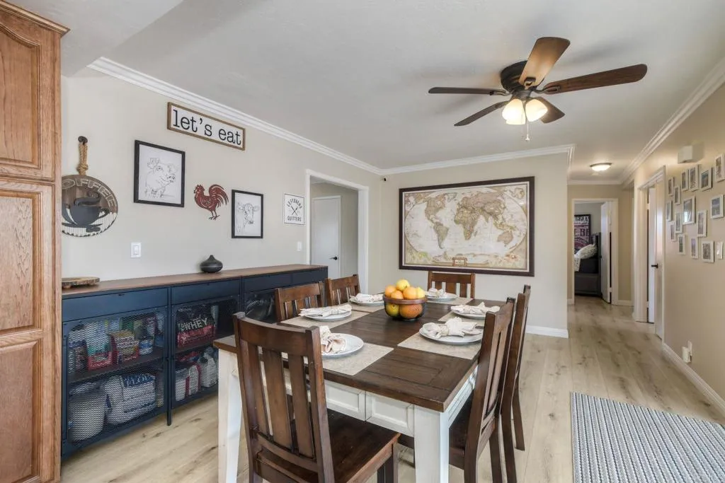 https://cdn.realtyfeed.com/cdn/127/306711831/c823e9394d03f12e9f9e07d6679beb77.webp