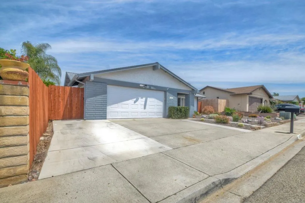 https://cdn.realtyfeed.com/cdn/127/306711831/f4d181d601807c2673396a654b7aee52.webp