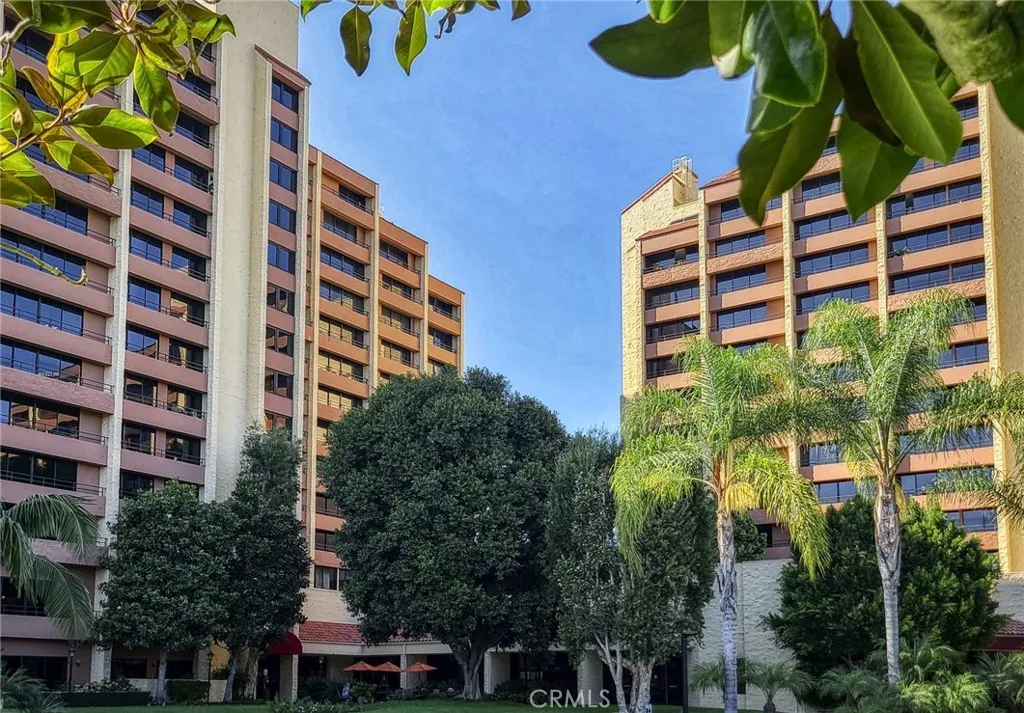 Laguna Woods, CA 92637