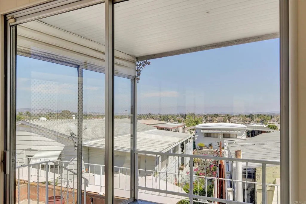 https://cdn.realtyfeed.com/cdn/127/306711901/18f47abf4fff8a683e98726fe910a72b.webp