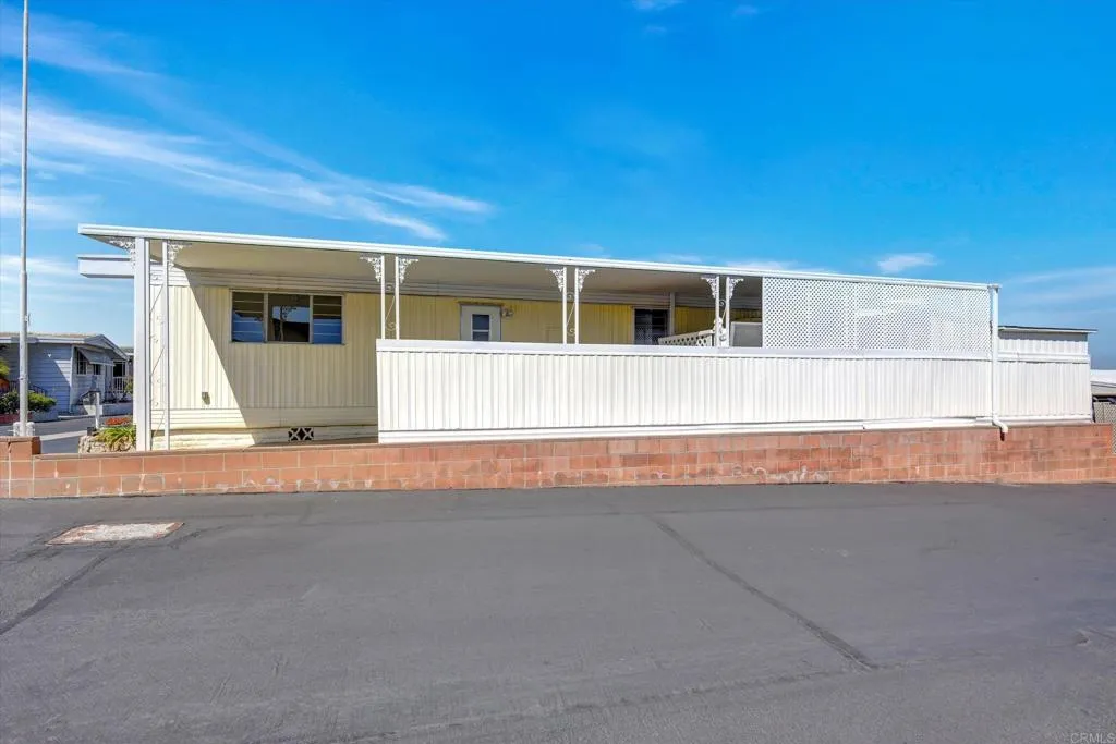 https://cdn.realtyfeed.com/cdn/127/306711901/5a82655e56a36d92f16bb1f8834ff609.webp